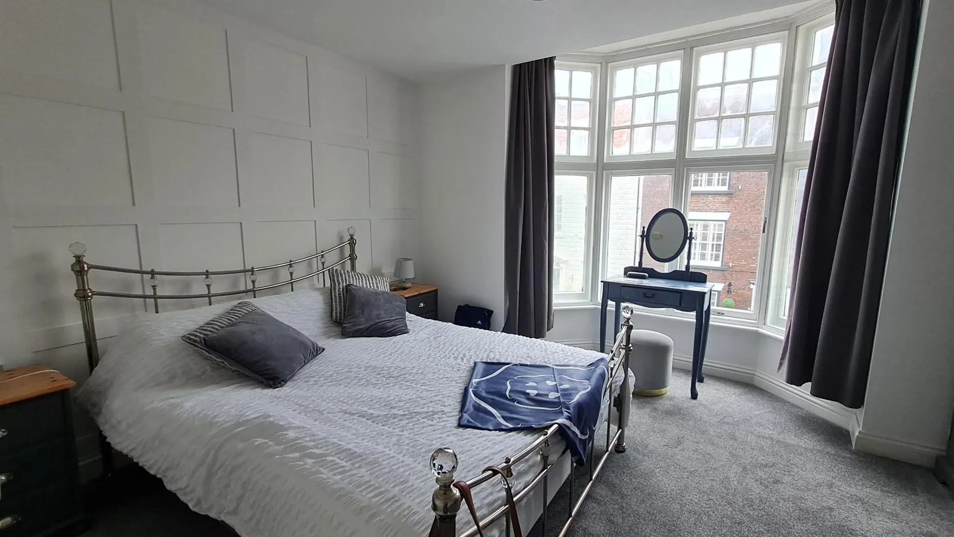 Yorkshire Rose - 2 Bed Apartment Sleeps 6 Scarborough 0*,